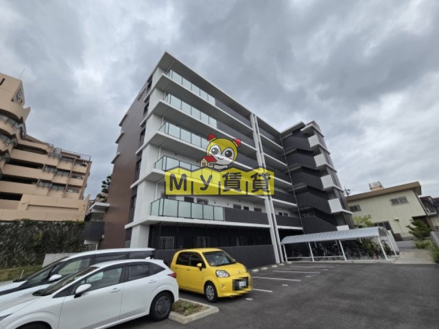 建物外観　リアレクト白壁