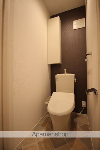 パームツリーCのトイレ写真