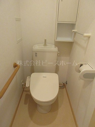 トイレ　※別号室参考写真
