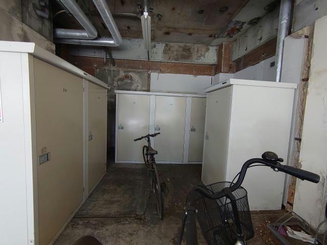 マンション中澤の外観写真