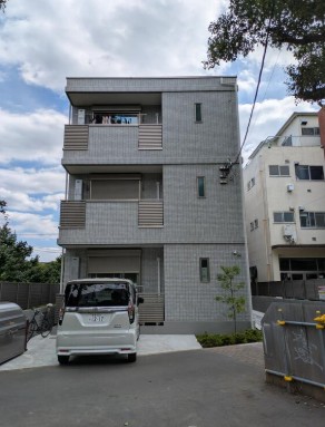 建物外観　地震に強いRC(PC)造