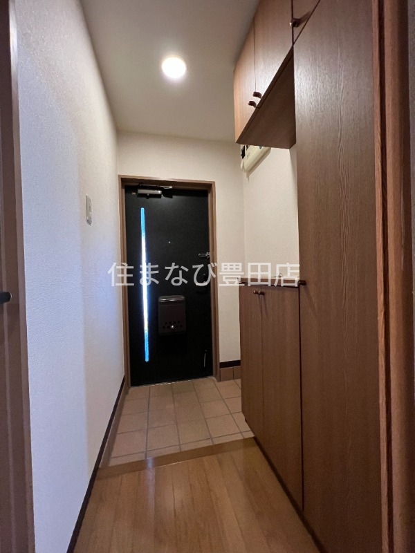 玄関　同型タイプ
