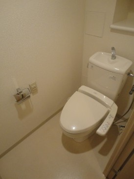トイレ　写真は同タイプ住居です。
