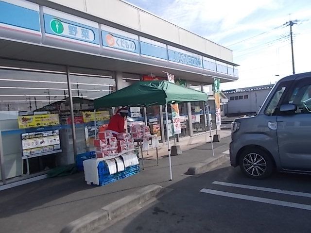 コンビニ　ローソン　石塚店（コンビニ）まで500m