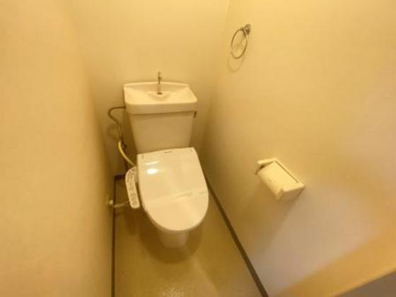 トイレ　※別部屋の写真です