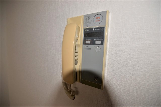セキュリティ　写真は同マンションの別のお部屋のものです