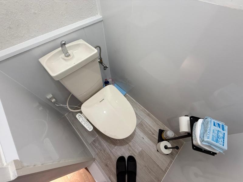 松原市北新町6丁目戸建てのトイレ写真