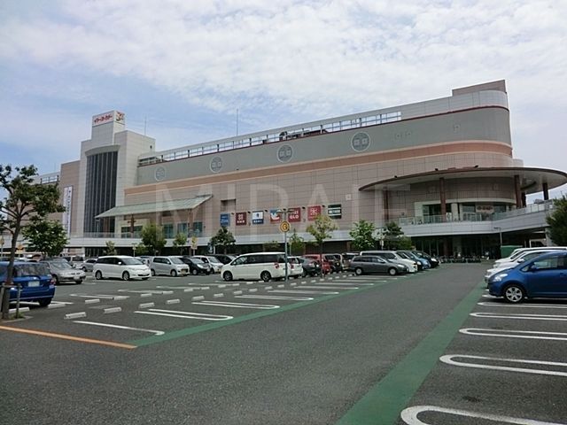 ショッピングセンター　ユニクロイトーヨーカドー大和鶴間店（ショッピングセンター）まで760m