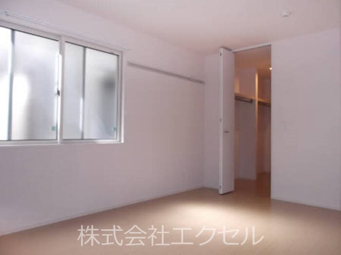 西武多摩川線 競艇場前駅 徒歩4分 2階建 築13年の居間写真