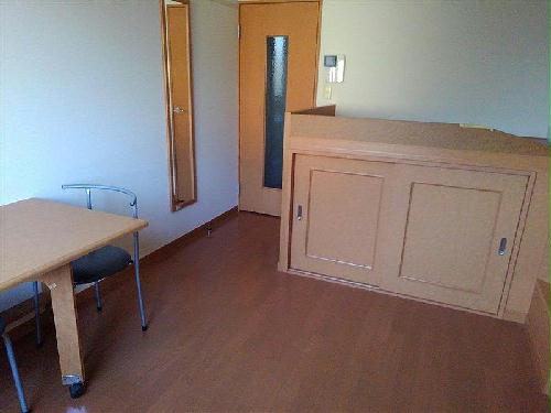 レオパレス英俊Bの居間写真