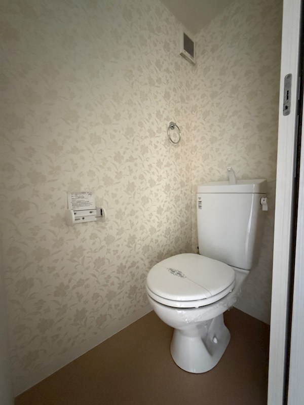 高津橋農住団地D棟のトイレ写真