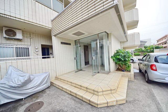 小田急江ノ島線 湘南台駅 徒歩6分 7階建 築39年の外観写真