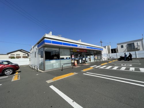 コンビニ　ローソン（コンビニ）まで406m