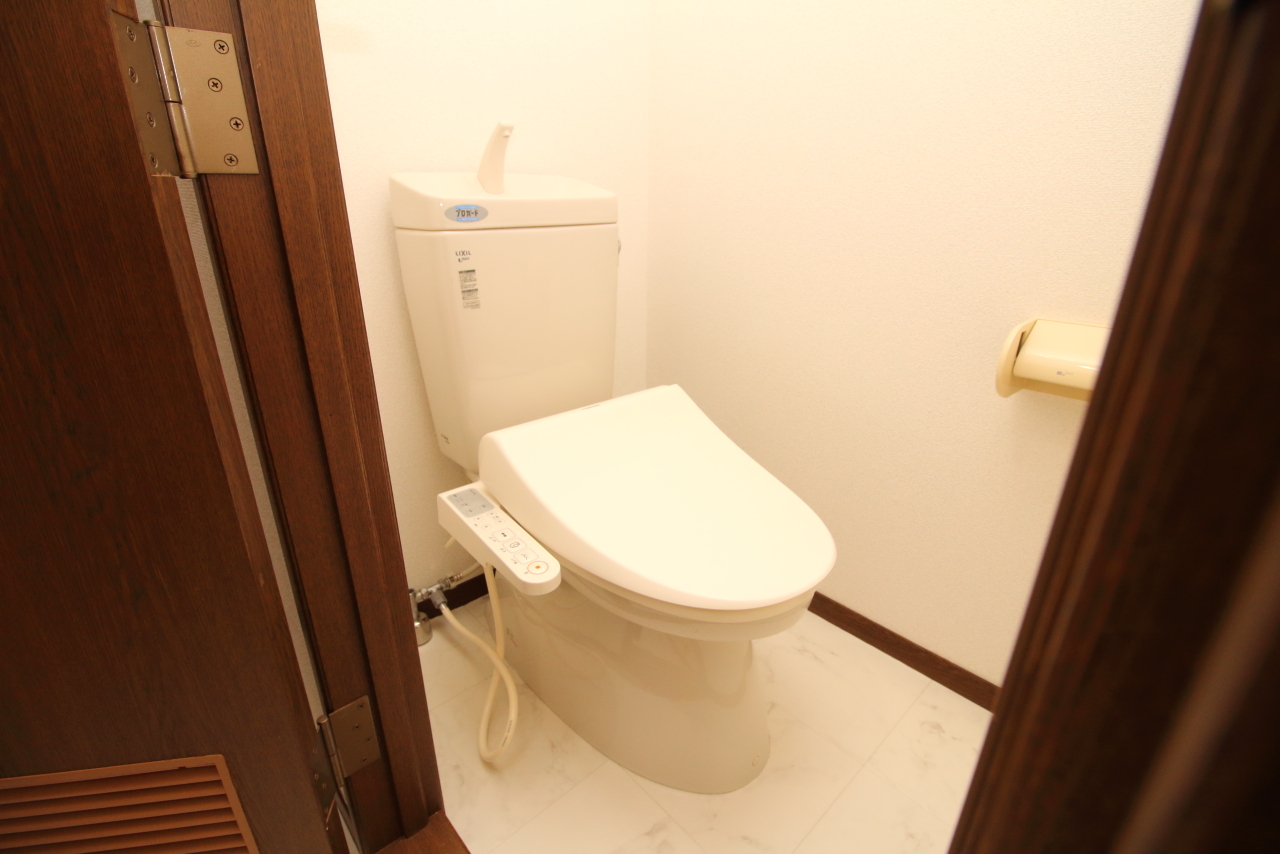 グランハイムキャッスルB棟のトイレ写真