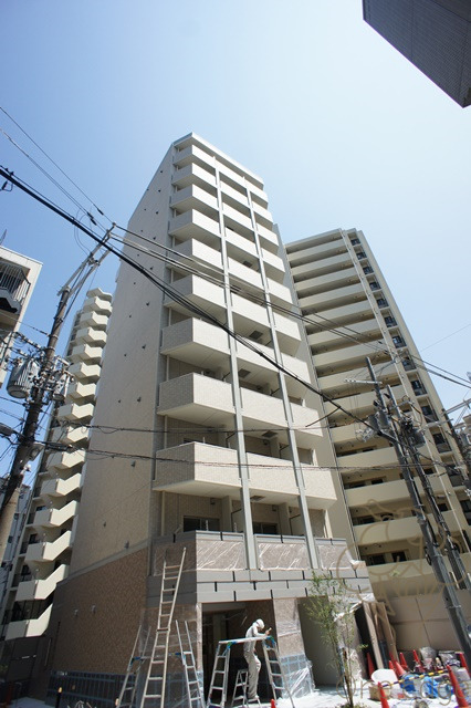 IBERIS COURTの外観写真