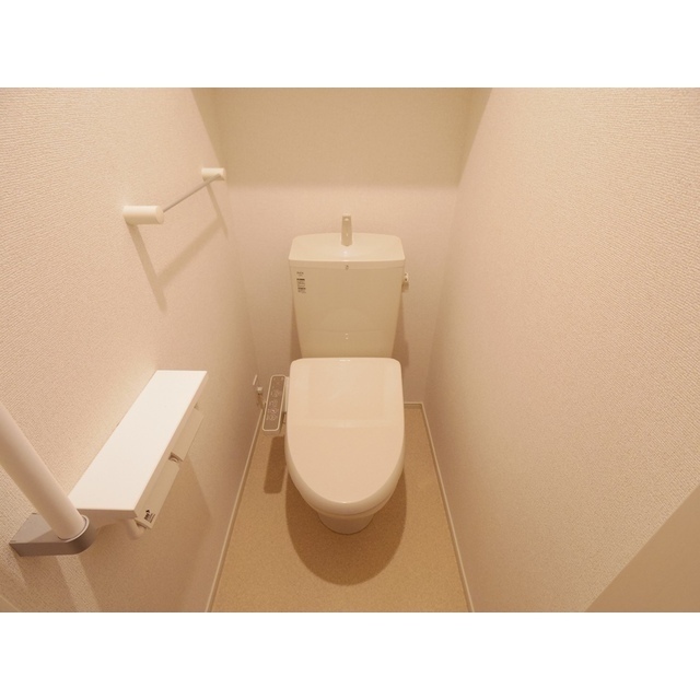 リィヴァブル ハウス IIのトイレ写真
