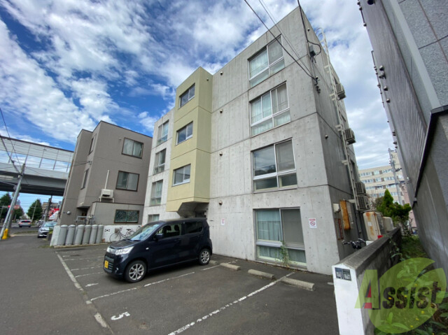 建物外観　札幌市東区北三十三条東「ヴィヴレＮ３３」