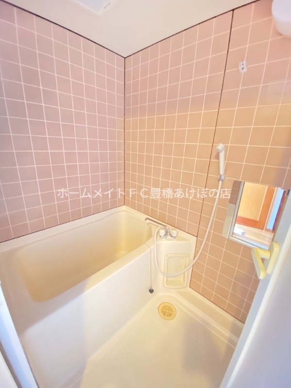 バス・シャワールーム　同型別部屋写真