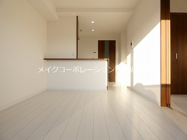 ＪＲ鹿児島本線 竹下駅 徒歩9分 6階建 築3年の居間写真