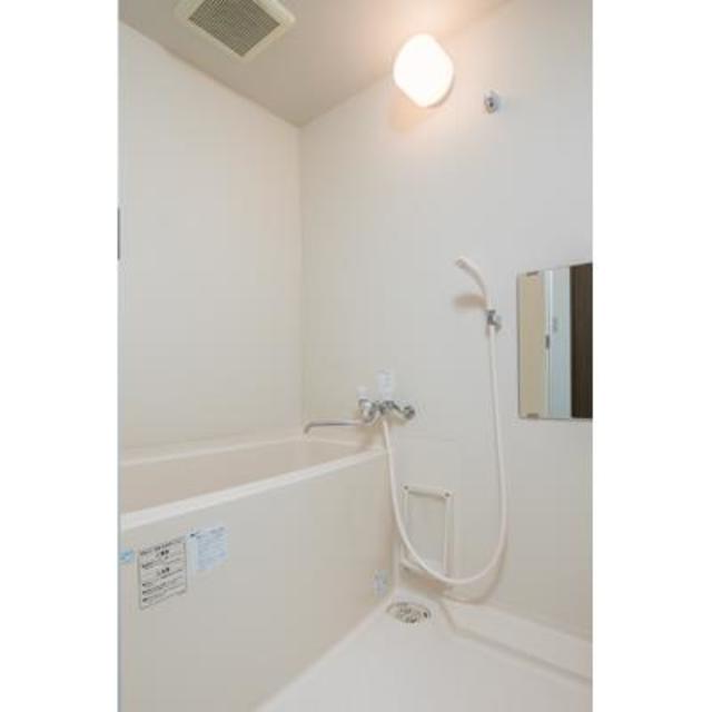 バス・シャワールーム　※写真は同タイプ住戸です。
