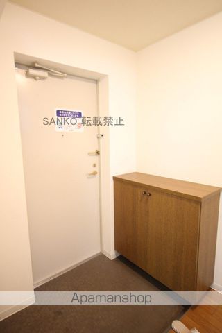 地下鉄東豊線 元町駅 徒歩3分 4階建 築28年の玄関写真