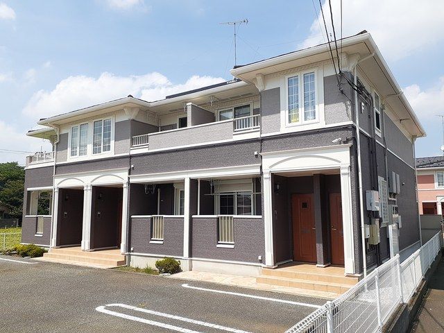 ノーヴァトワーレ Fの外観写真