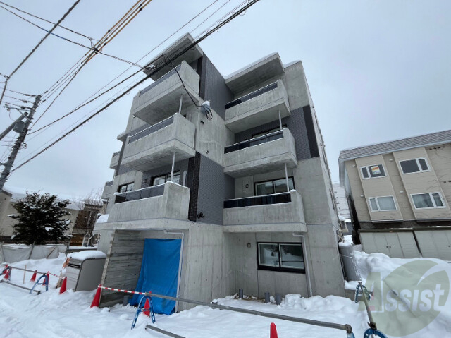 建物外観　西区宮の沢２条「ＭｕｌｂｅｒｒｙＦｉｅｌｄ　宮の沢２・１」