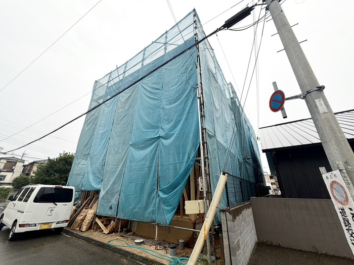 建物外観　建築中