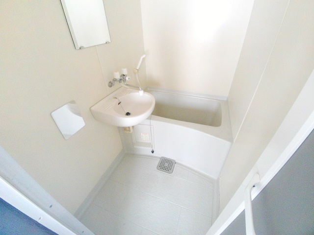 バス・シャワールーム　浴室