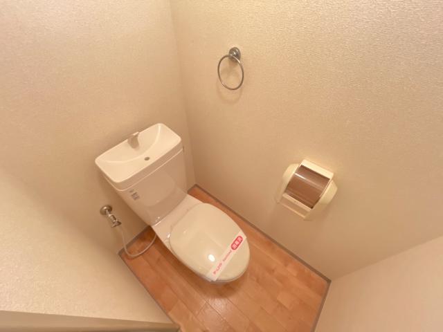 コートプレイス East Westのトイレ写真