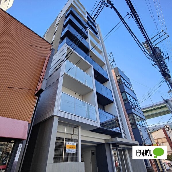 名古屋市北区志賀南通のマンションの建物外観