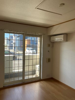 居室・リビング　南面採光