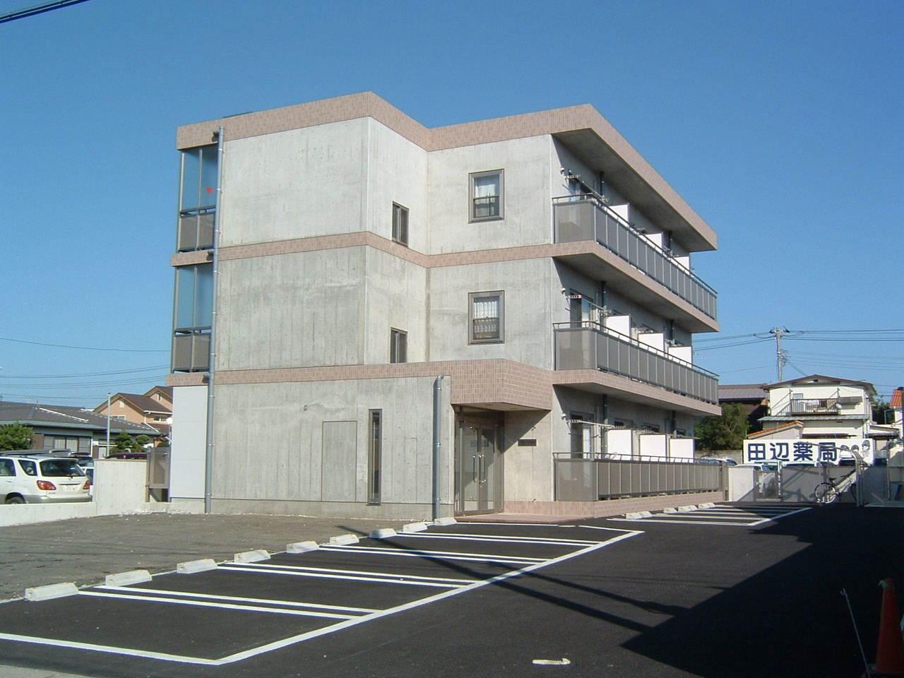 館山市北条のマンションの建物外観