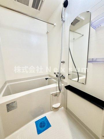 バス・シャワールーム　お風呂で日々の疲れを落としましょう