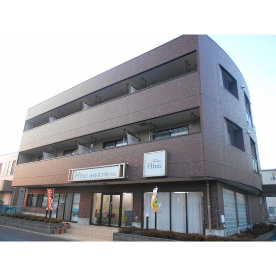 ファースト・ラフィーネ・学園の外観