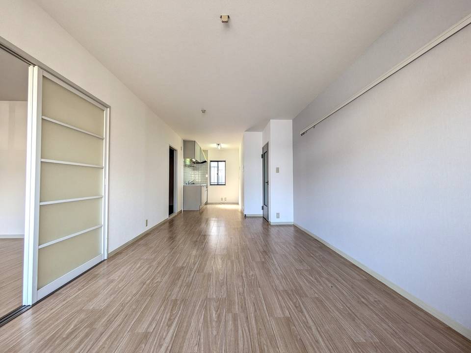 居室・リビング　リビング