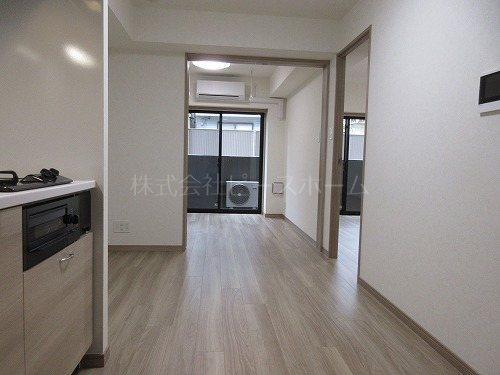 居室・リビング　※別号室参考写真