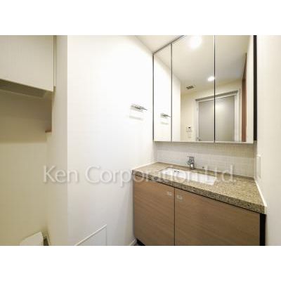 洗面設備　同タイプ11階のお部屋を撮影。仕様が異なることがあります。