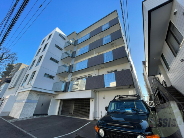 建物外観　中央区南１７条西「ＹＡＭＡＨＡＮＡ－ＣＩＴＹ．ＳＴＥＬＬＡ」