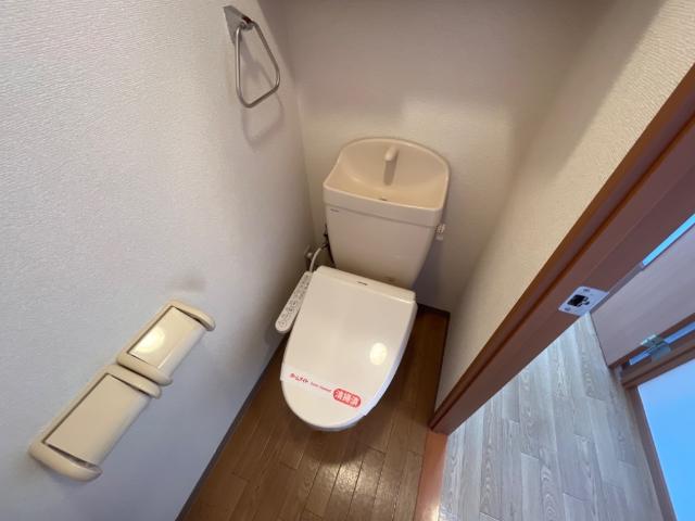 トイレ　シャワー付トイレ