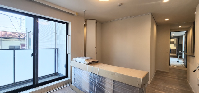 居室・リビング　工事中