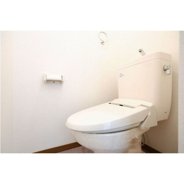 トイレ　同仕様・反転タイプ