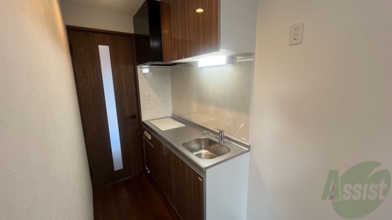 キッチン　キッチンを撮影しました。ＩＨの２口コンロが付いています。