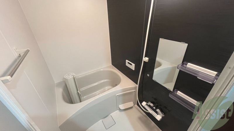 バス・シャワールーム　お風呂を撮影しました。浴室乾燥機能なども付ています。