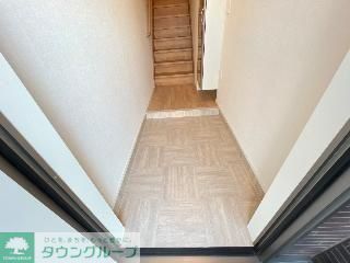 玄関　※同施工会社完成イメージ写真です