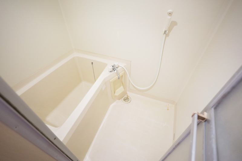 バス・シャワールーム　図面と現状が相違がある場合には現状を優先