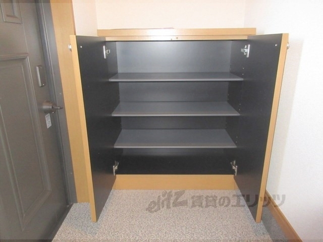 収納　下駄箱