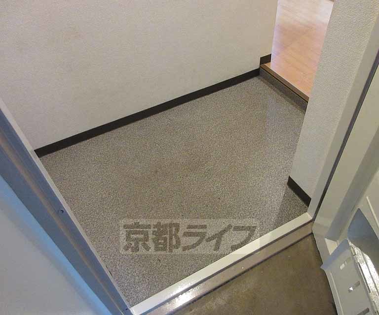 玄関　玄関部分です。