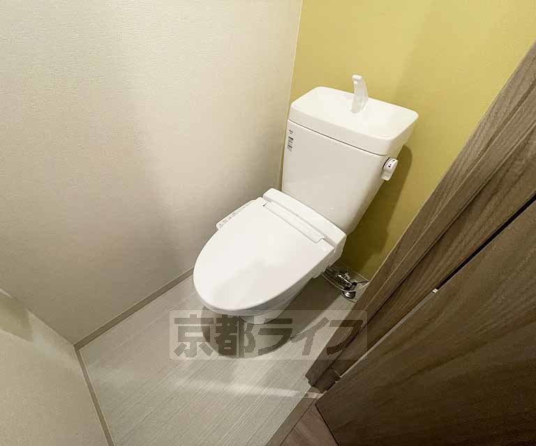 建物外観　・建築中