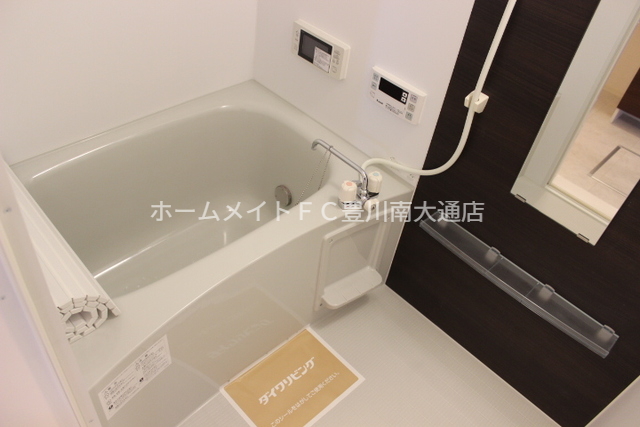 バス・シャワールーム　同型別部屋写真